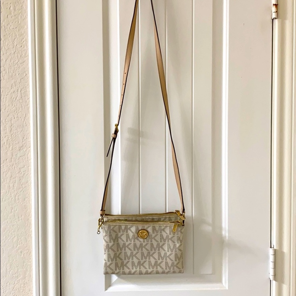 Michael Kors Crossbody bag